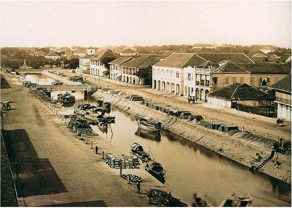 Kênh Chợ Vải và đường Charner