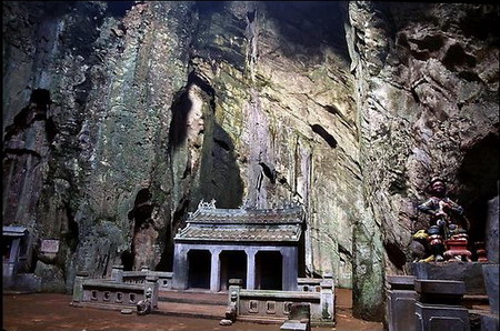 Động Huyền Không